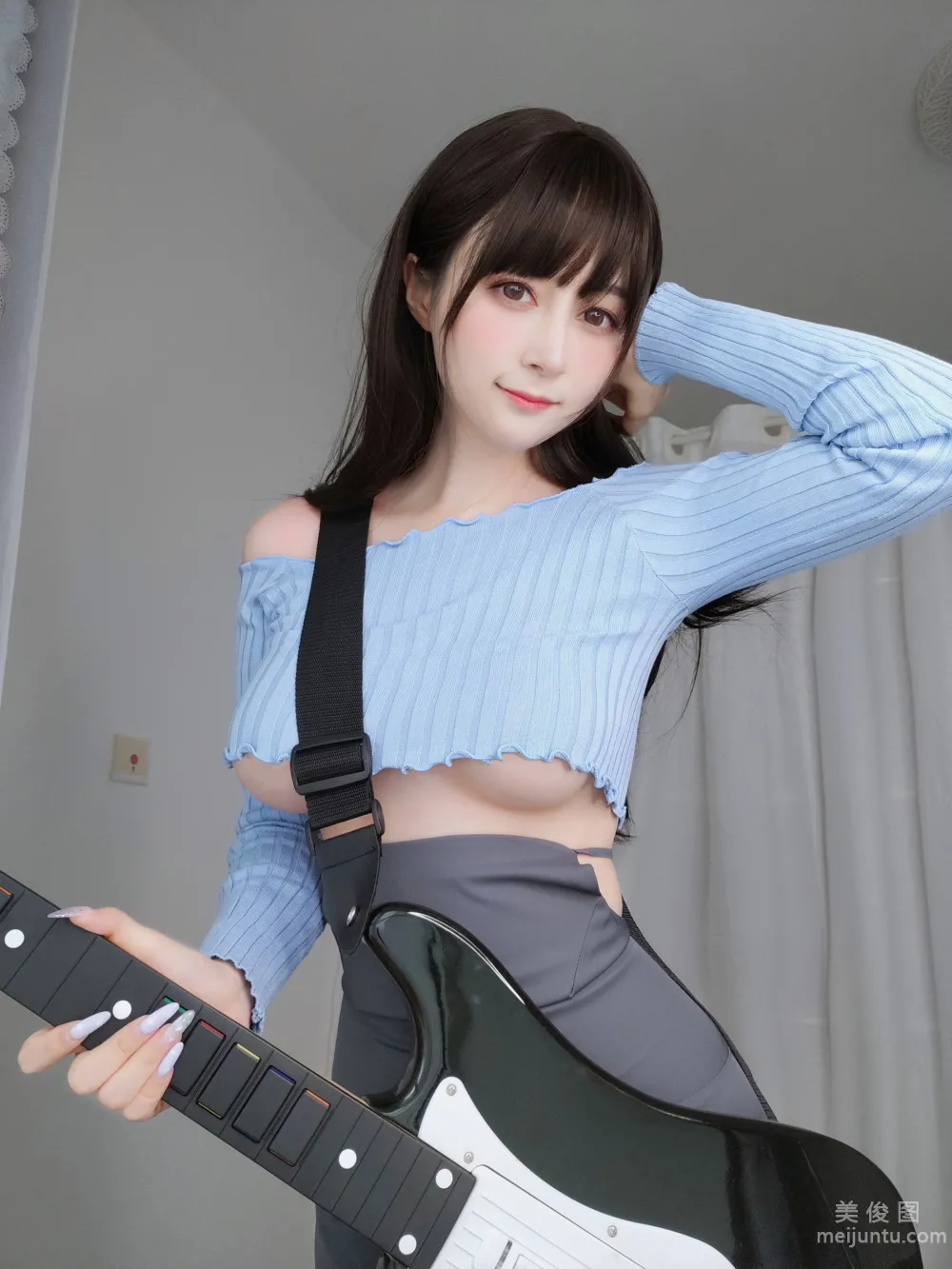 [網紅COSER寫真] 白銀 - 吉他妹妹 111