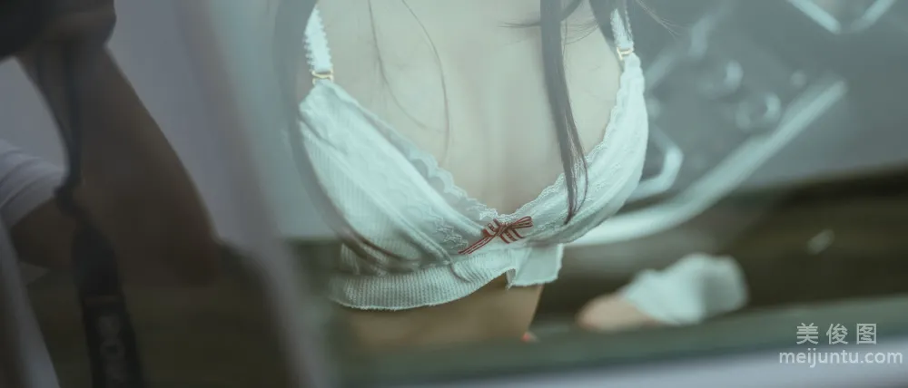 [網紅COSER寫真] 蠢沫沫 - 叫獸的惡作劇 04 17