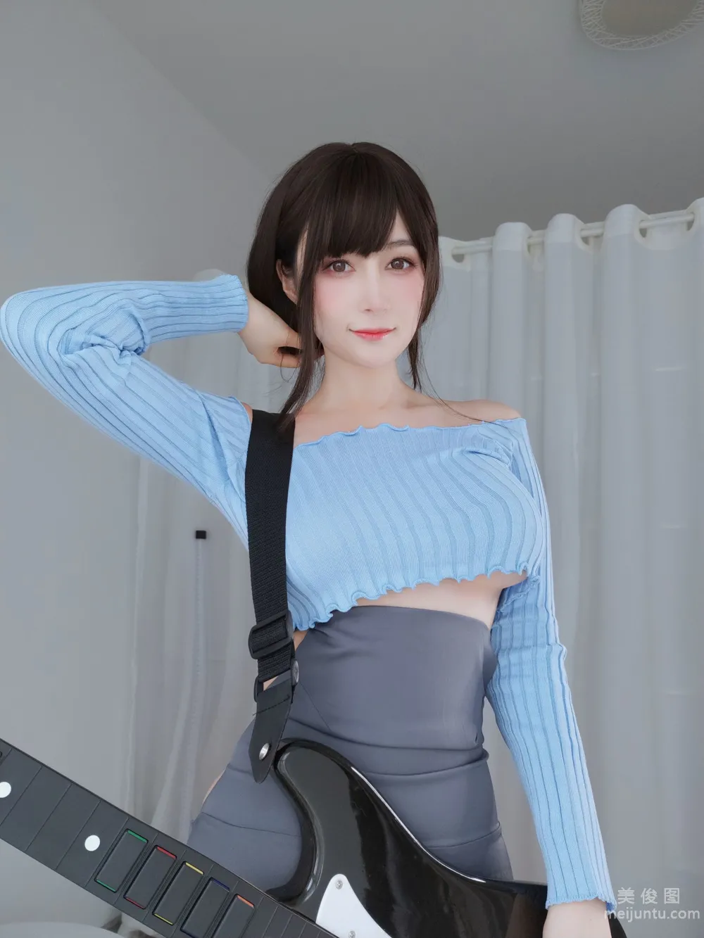 [網紅COSER寫真] 白銀 - 吉他妹妹 5