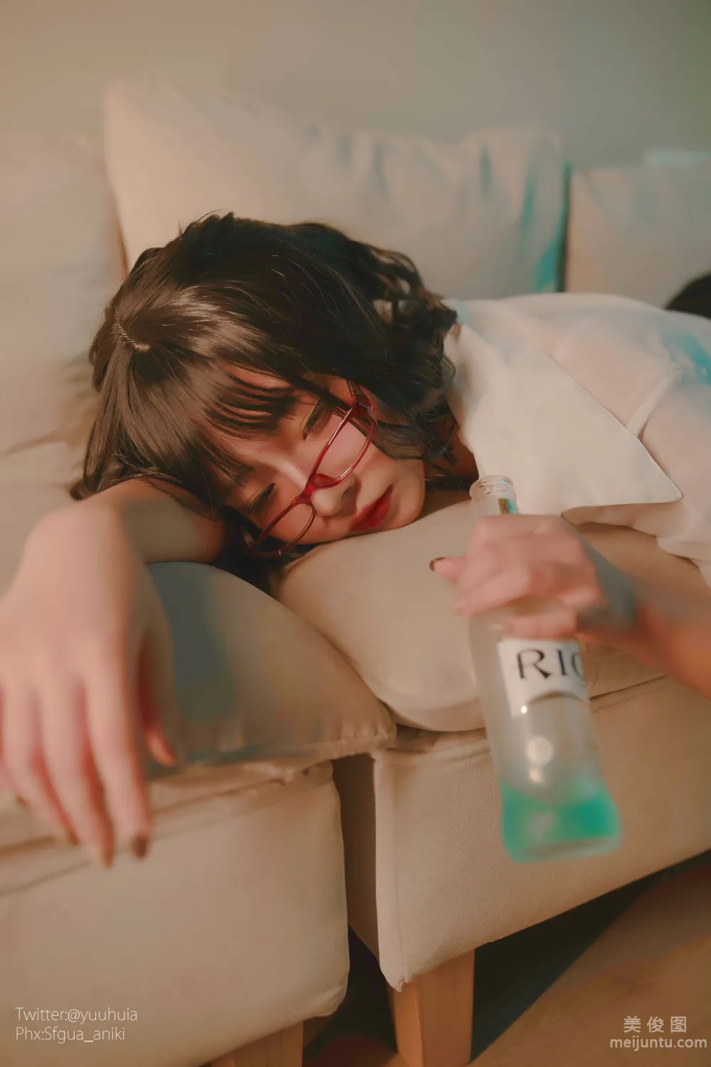 [網紅COSER寫真] yuuhui玉彙 - 宿醉 套圖 47