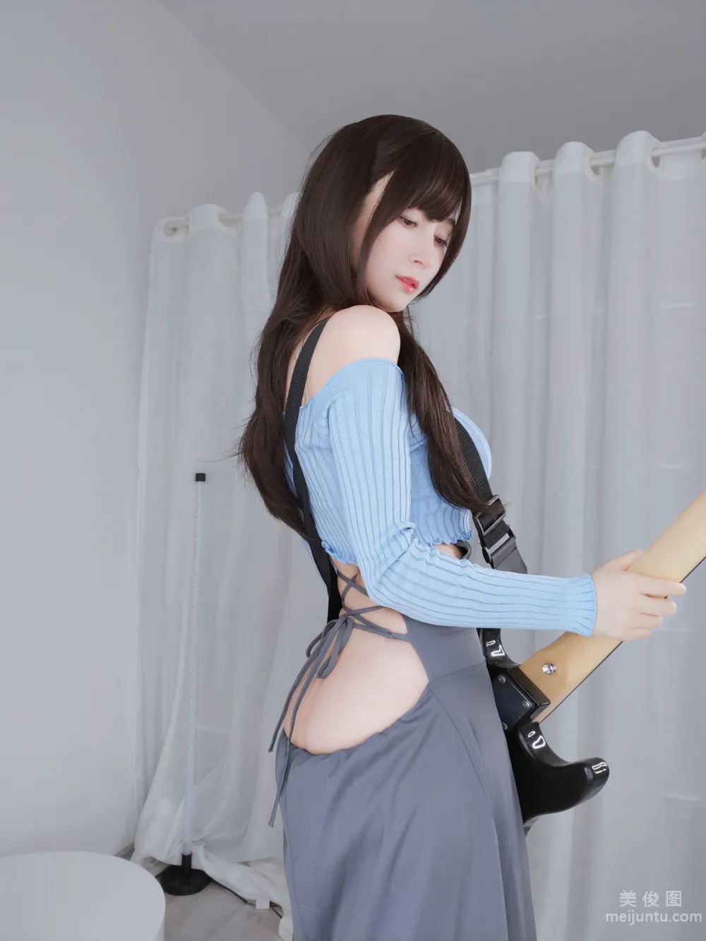 [網紅COSER寫真] 白銀 - 吉他妹妹 3