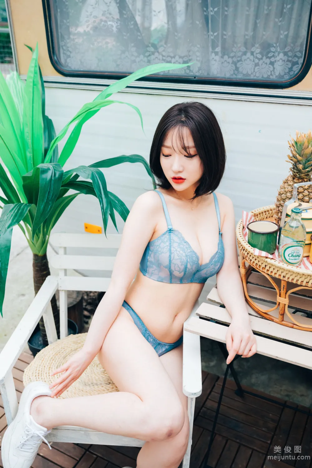 [LOOZY]  Yeeun - Summer Caravan22
