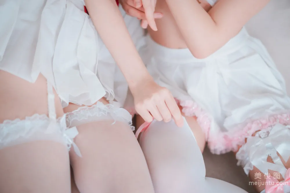 [DJAWA]  Sonson & Mozzi - Spring Comes Twice 写真套图11