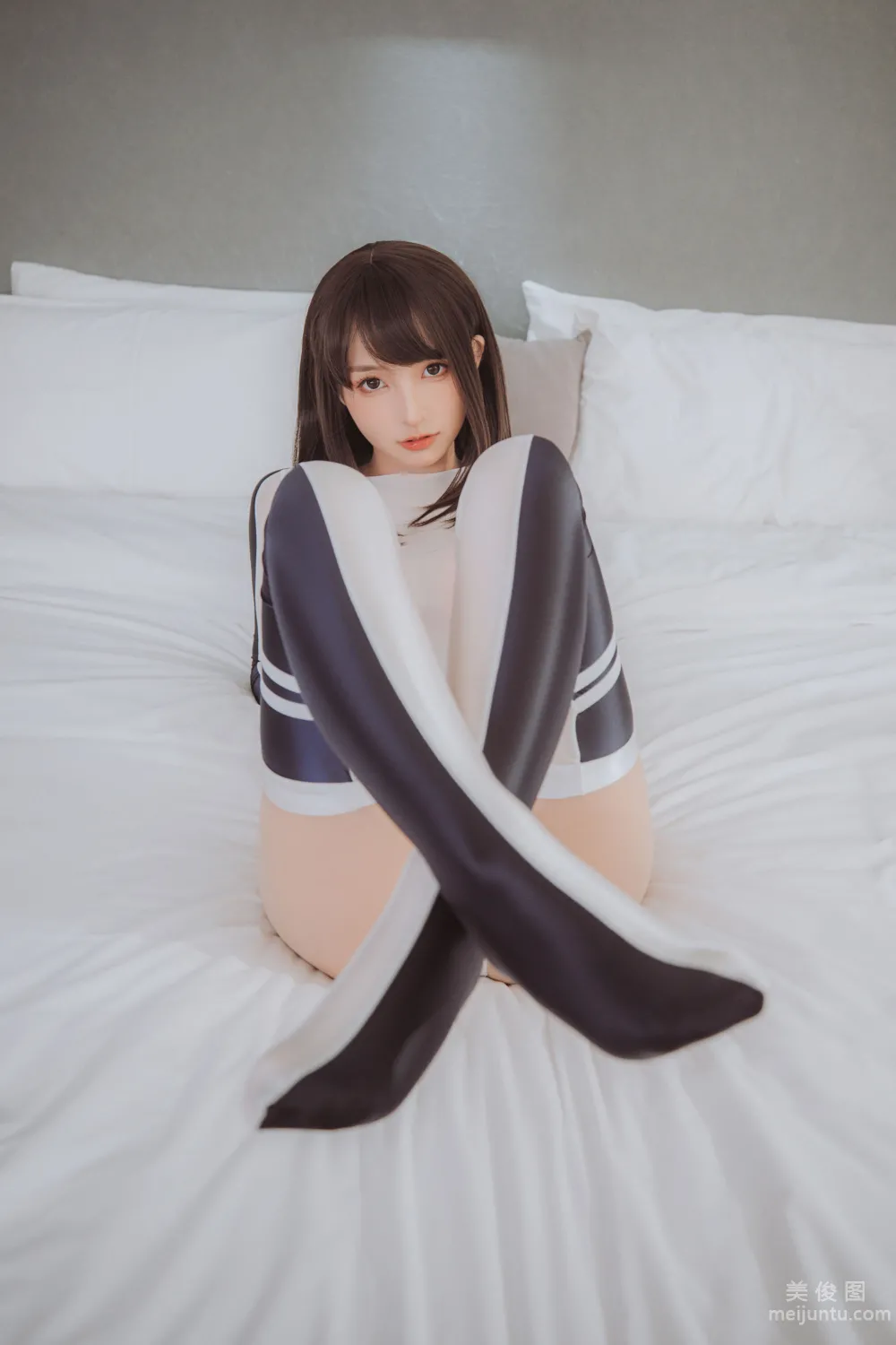 [网红COSER写真] 萝莉神楽板真冬 之 水之形213