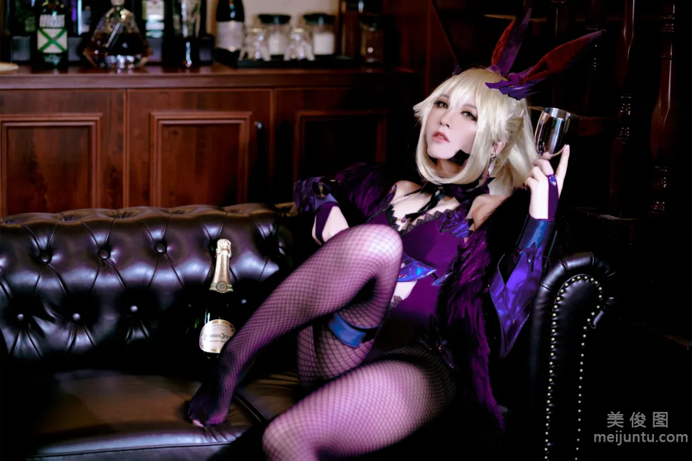 [網紅COSER寫真] 半半子 - LancerAlter Bunny 套圖 16
