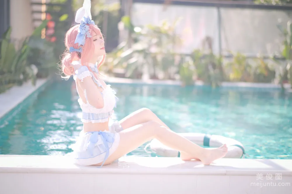[網紅COSER寫真] 花柒Hana - 夏日甜芯 泳裝 套圖 20