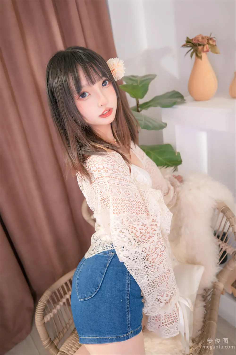 [网红COSER写真] 萝莉神楽板真冬 之 牛仔狂热10