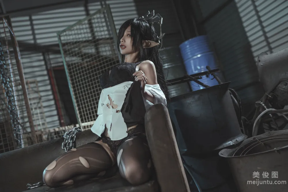 [網紅COSER寫真] 蠢沫沫 - 黑獸女王 OL制服 套圖 21