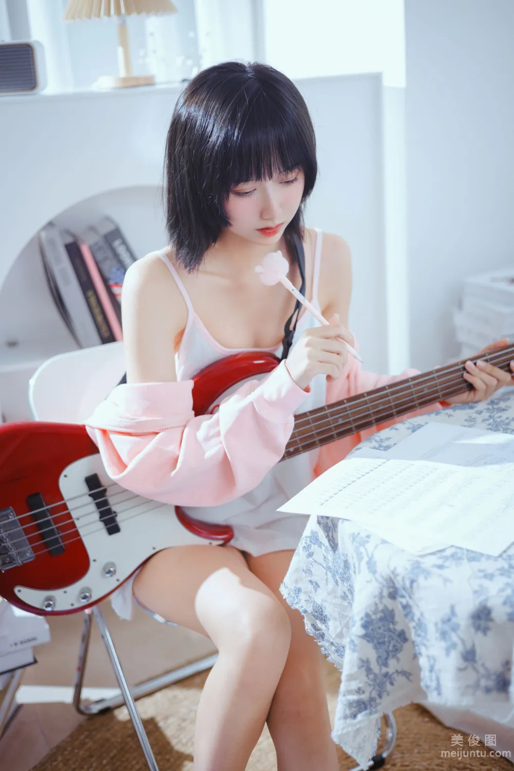 [網紅COSER寫真] 木綿綿OwO - 貝斯與妹妹 4