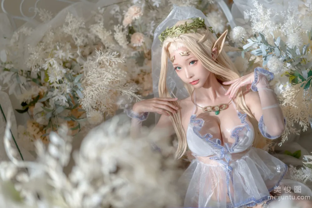 [網紅COSER寫真] 動漫博主蠢沫沫 - 白精靈 婚紗 33