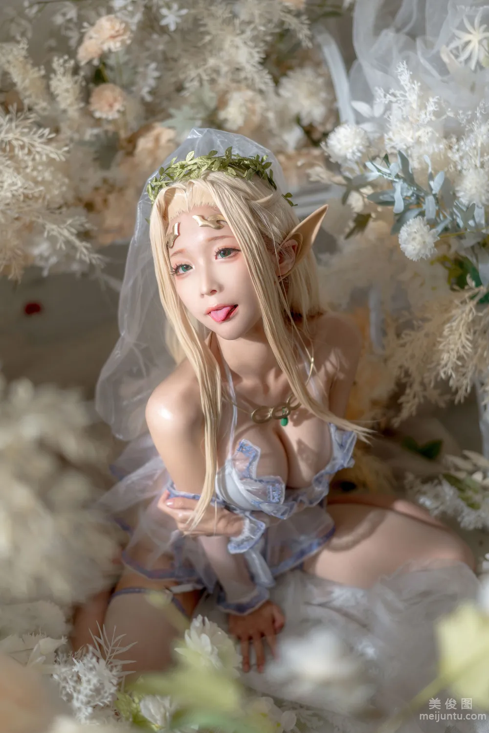 [網紅COSER寫真] 動漫博主蠢沫沫 - 白精靈 婚紗 28