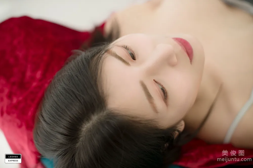 [LEEHEE EXPRESS] LERB-015 - Min.E 寫真套圖 44