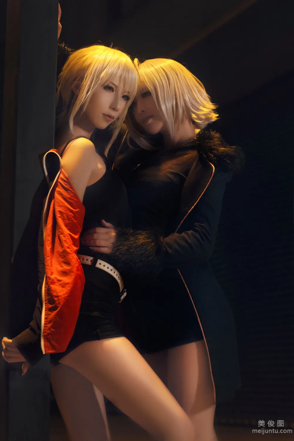 [網紅COSER寫真] 半半子&amp;索索sophia - 黑貞2 15