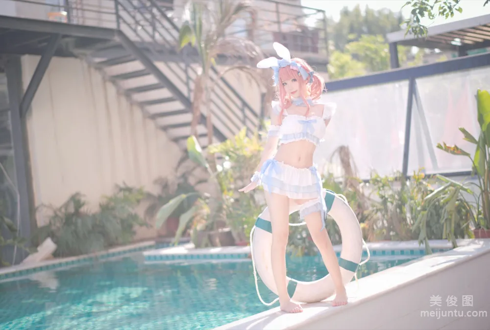 [網紅COSER寫真] 花柒Hana - 夏日甜芯 泳裝 套圖 9