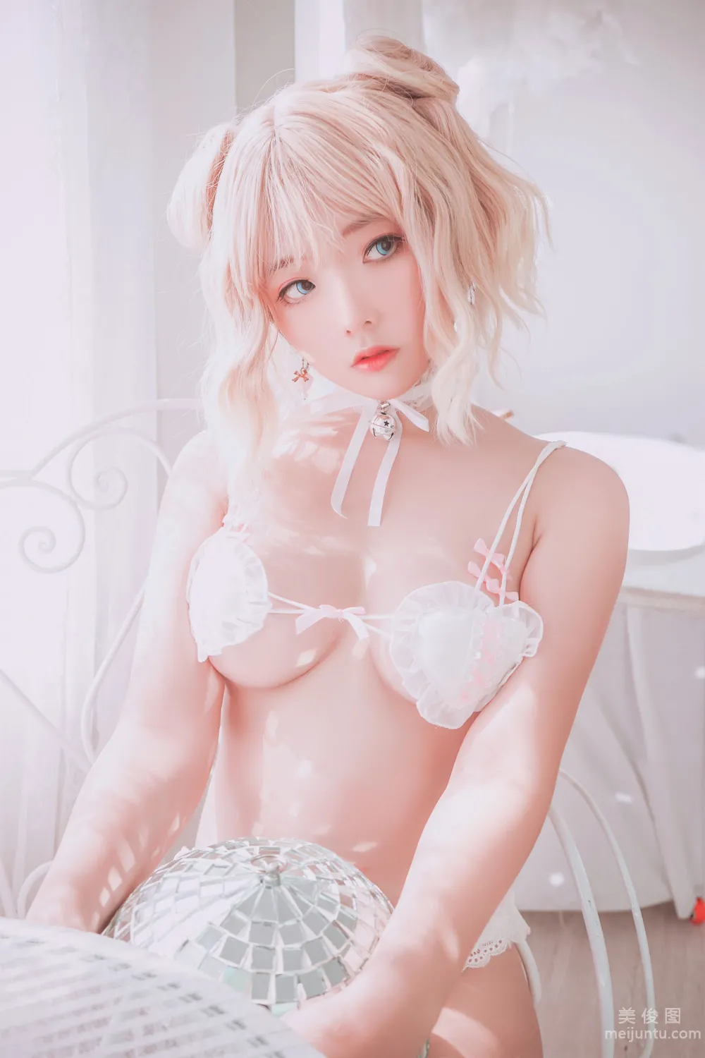 [Messie Huang] - Pure Bath3
