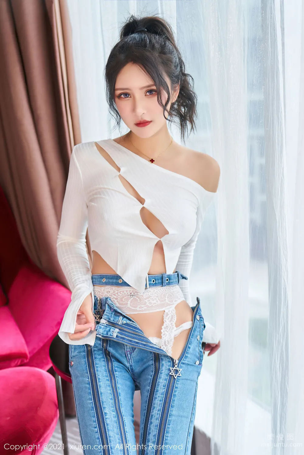 [秀人XiuRen] No.3720 Emily尹菲 - 獨特魅力的率性牛仔褲 9