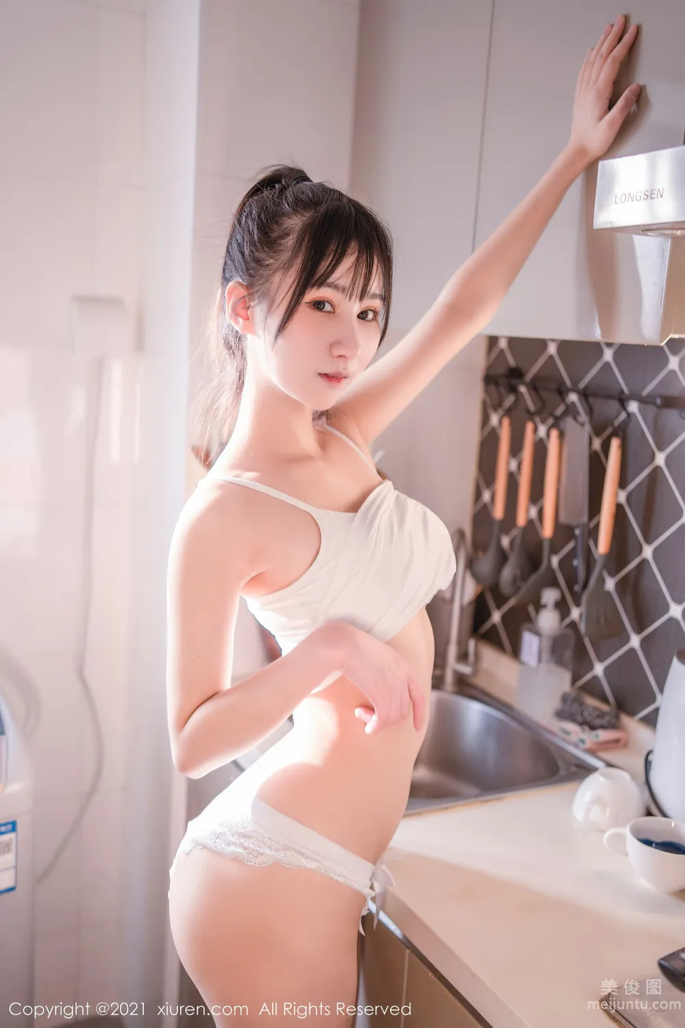 [秀人XiuRen] No.3711 小果凍兒 - 卡哇伊女孩 50