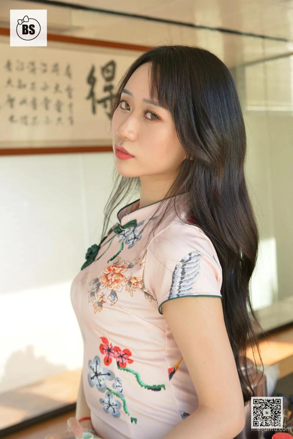 [我絲你想] MX014 美西 - 新來的女助理4 24