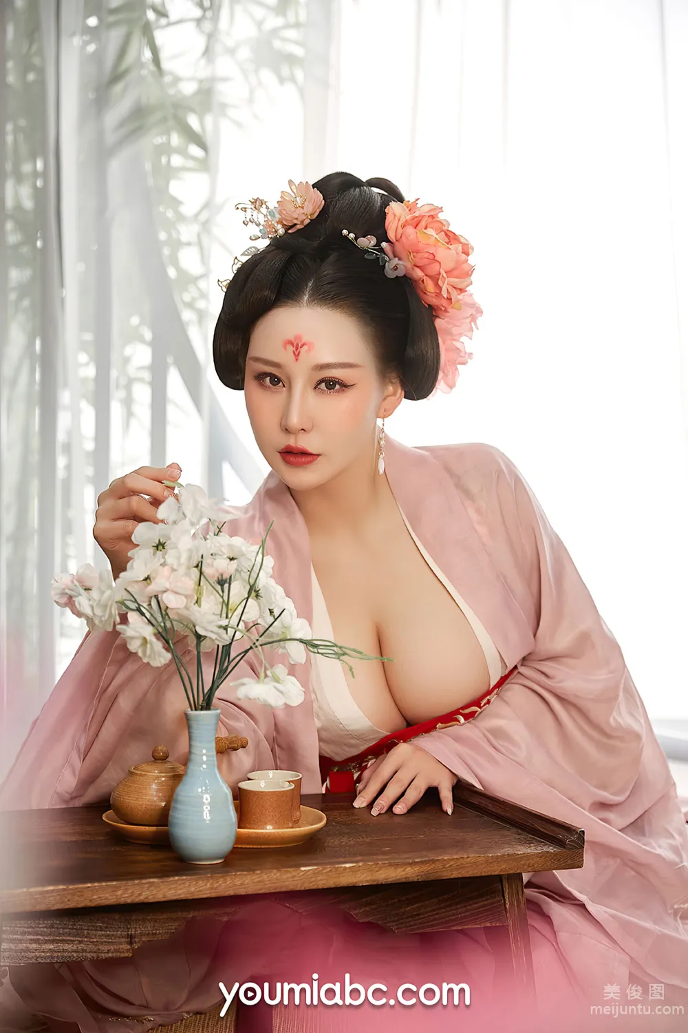 [尤蜜YouMiabc]  费若拉 - 宫廷仕女图5