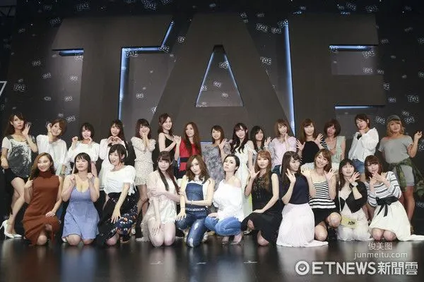 台灣「最胸狠」成人展！27位D槽女神躍出螢幕