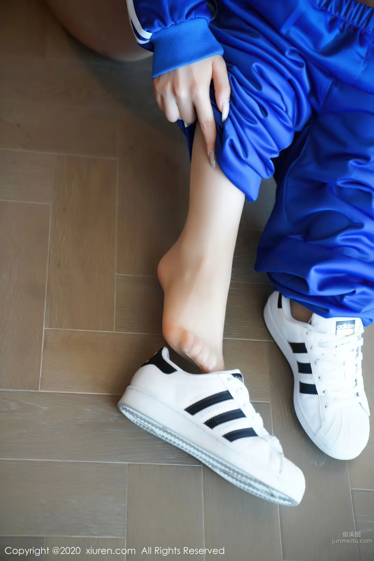 [XiuRen] 2020.09.22 No.2586 萌漢藥baby 40