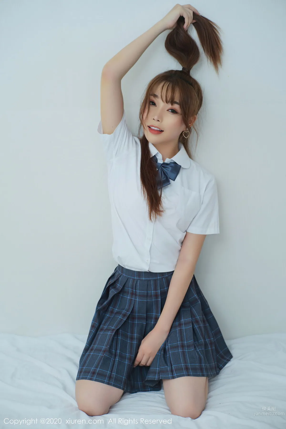 [XiuRen] 2020.08.28 No.2502 芝芝Booty 25