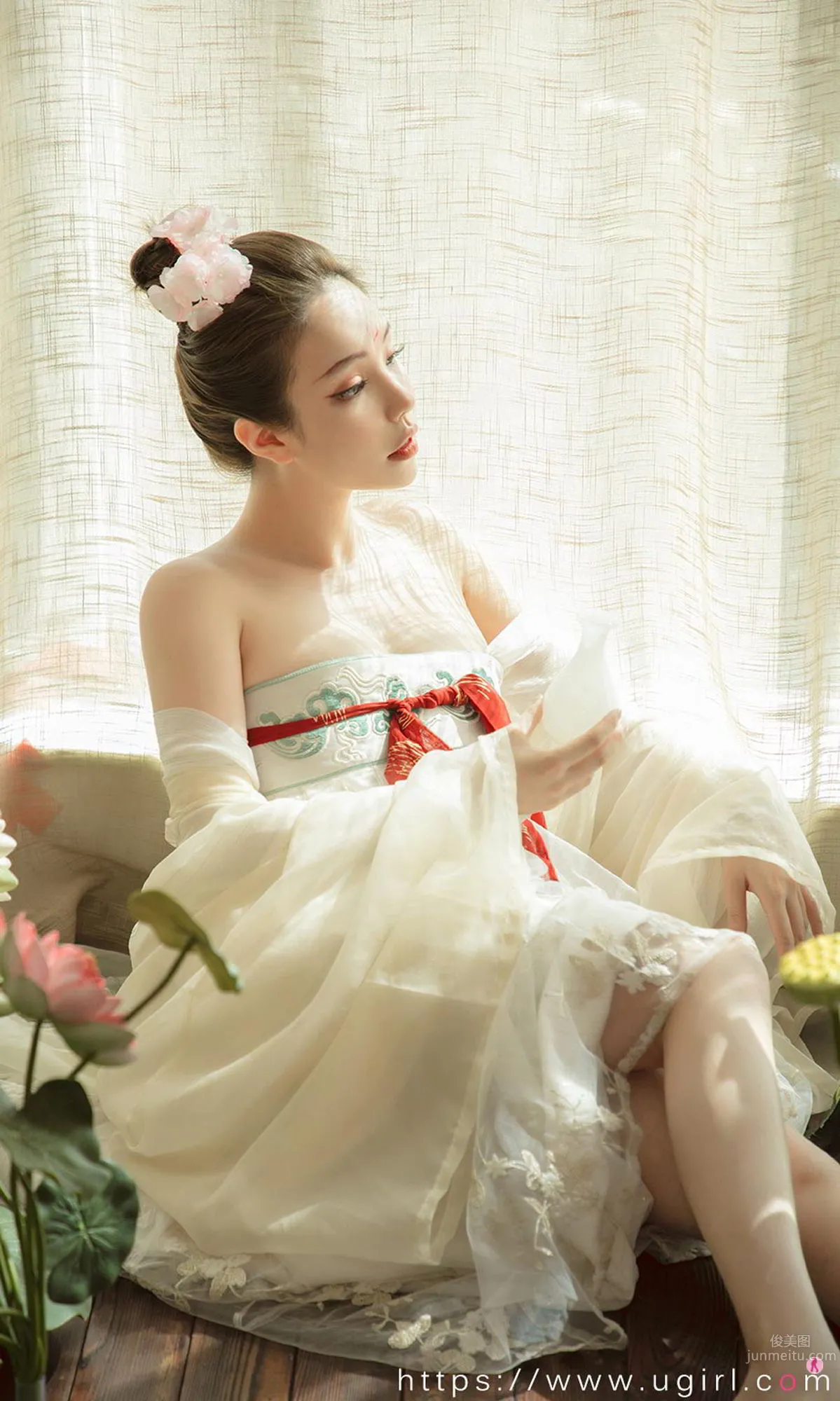 花滿月夜的妮小妖 少女側卧情郎愁多 7