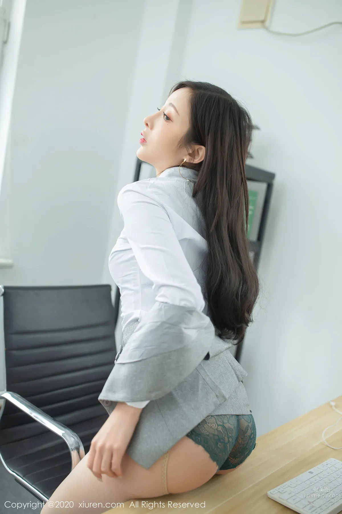 [XiuRen] 2020.08.12 No.2435 陈小喵_19