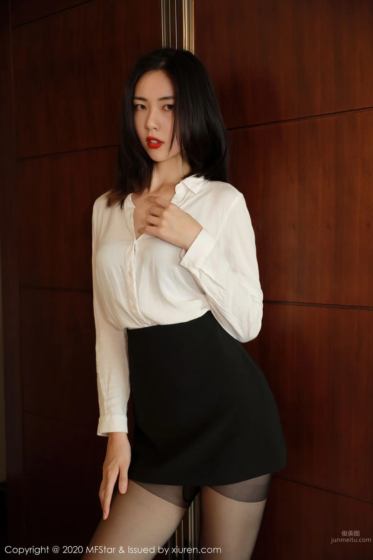 [MFStar 2020.08.19 VOL.371 噜噜妞儿_53