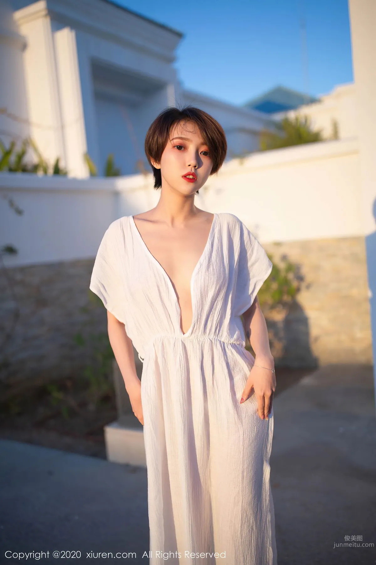 [XiuRen] 2020.08.04 No.2405 冯木木LRIS_0
