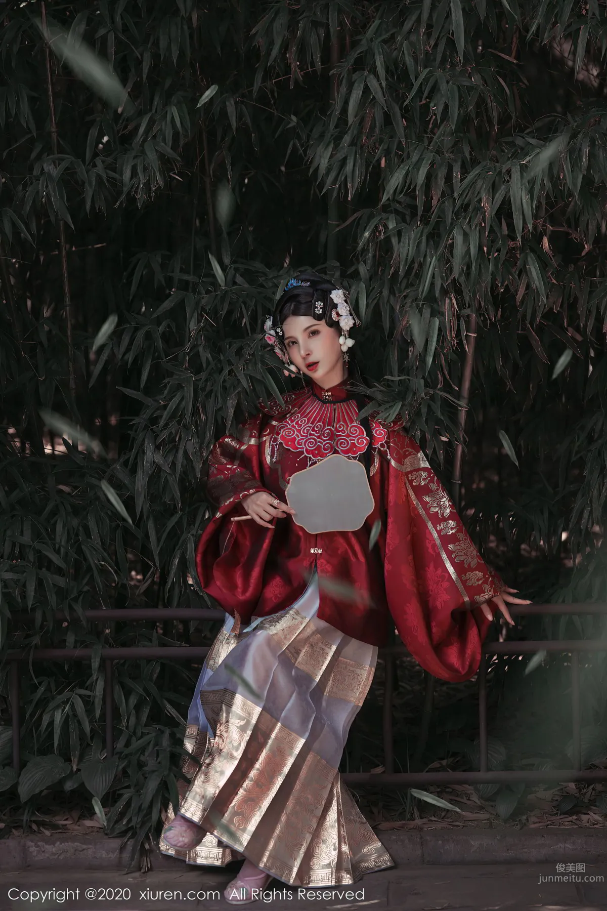 [XiuRen] 2020.08.03 No.2395 小蠻妖Yummy 34