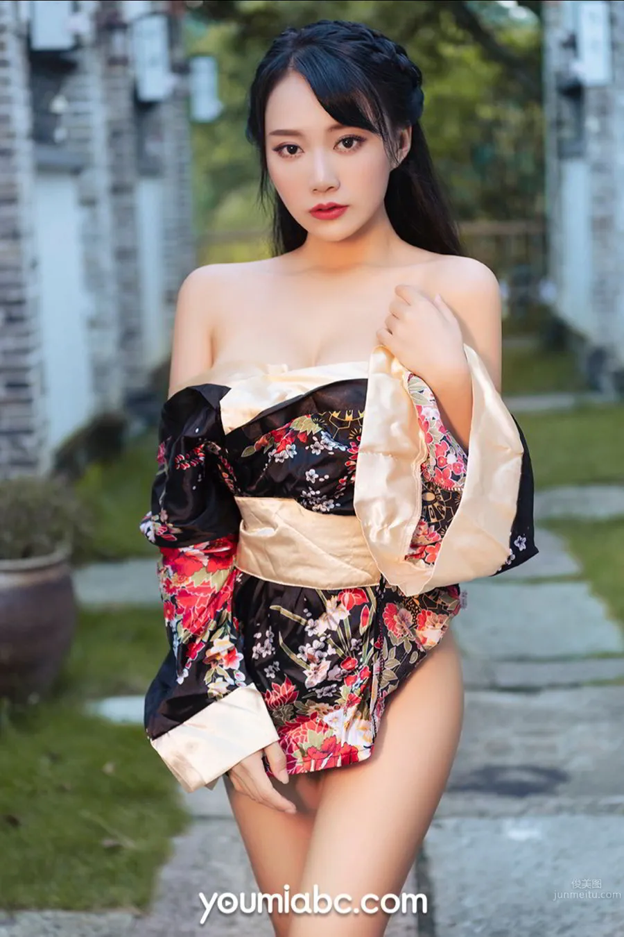 尤蜜Youmi 2020.07.10 何嘉颖 和风煦女_1