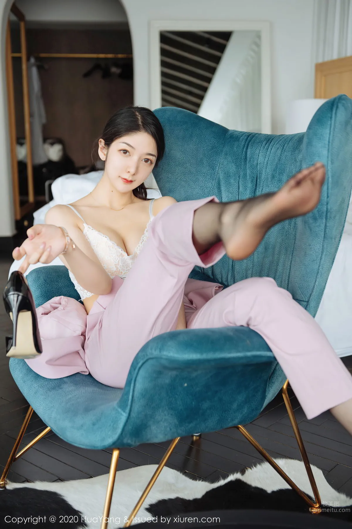 [HuaYang] 2020.07.15 VOL.255 Angela小熱巴 4
