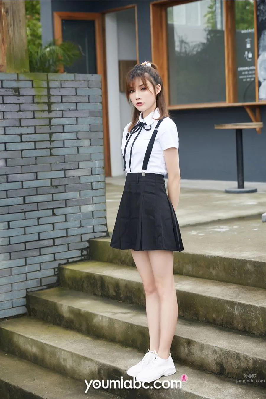 尤蜜Youmi 2020.08.27 奶茶Emily 火辣女特工 26