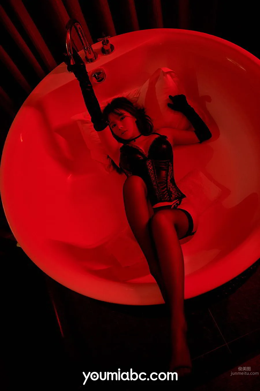 尤蜜Youmi 2020.03.04 猩紅之夜 李多多 20