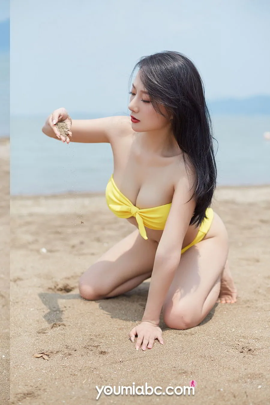 尤蜜Youmi 2019.10.22 何嘉穎 沙灘奇遇 28