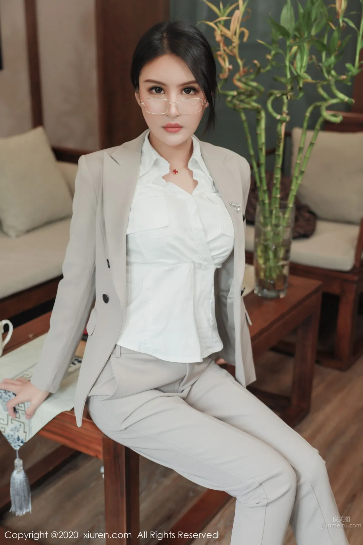 [XIUREN] 2020.03.25 Emily顧奈奈 10