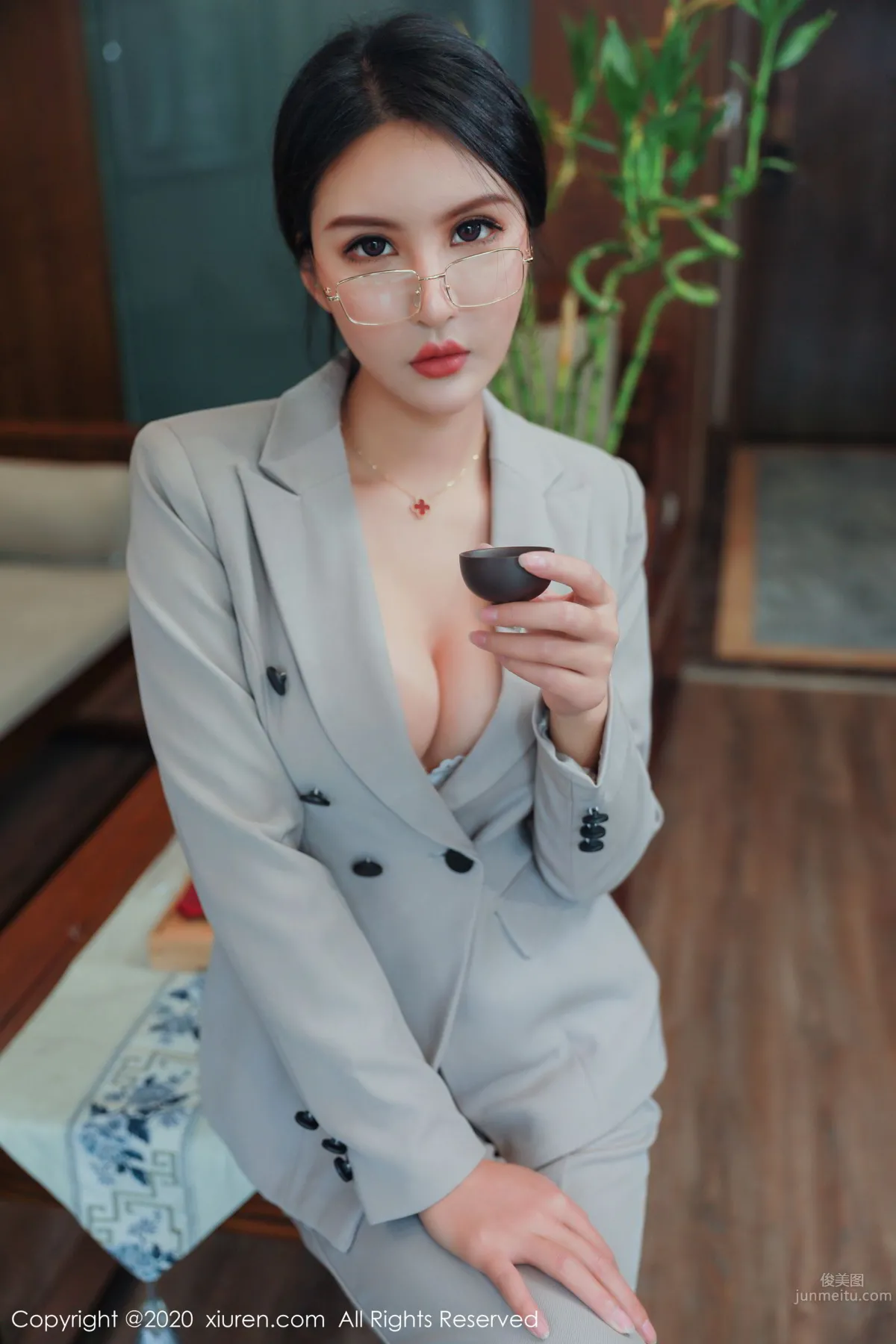 [XIUREN] 2020.03.25 Emily顧奈奈 16