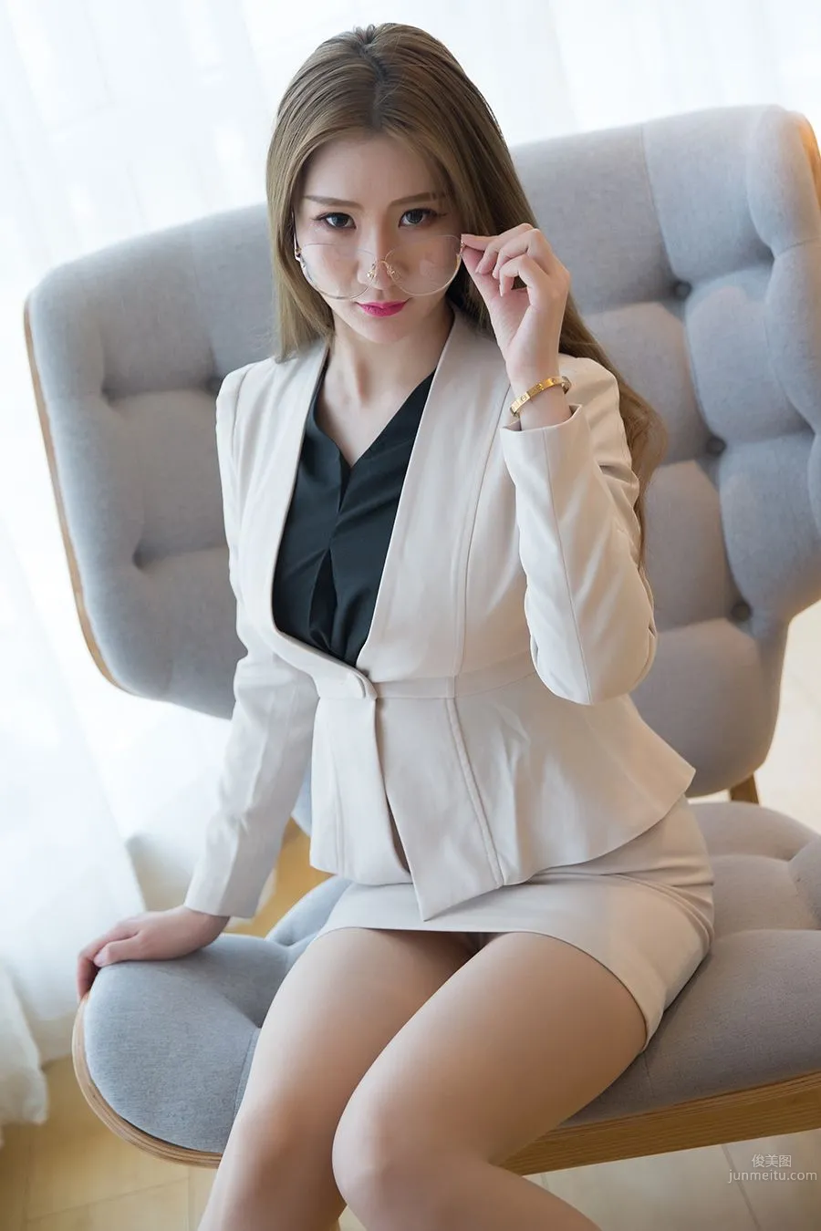 [TouTiao头条女神] 2020-03-28 OL女郎 玄子_3