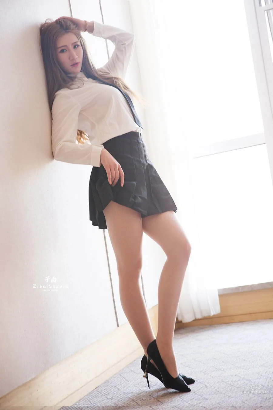 [TouTiao頭條女神] 2020-04-05 長腿女生 玄子 23