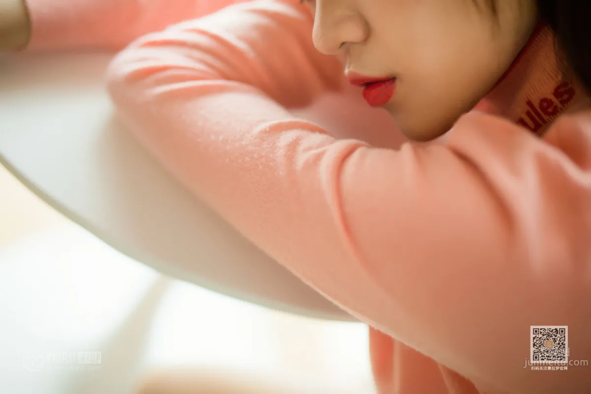 [YALAYI雅拉伊] 2020.02.01 Vol.531 穿毛衣好熱 小穎 9