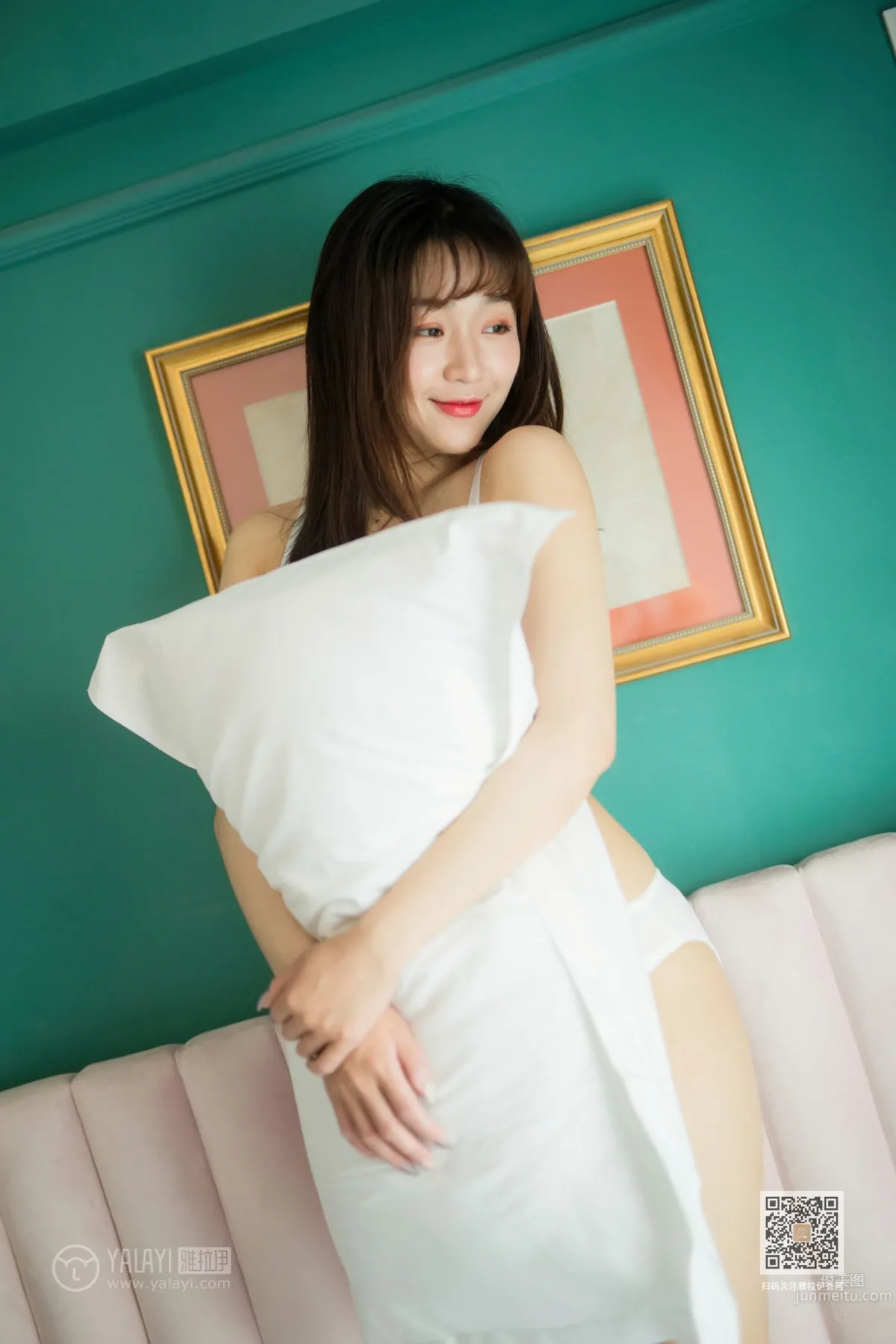 [YALAYI雅拉伊] 2020.02.01 Vol.531 穿毛衣好熱 小穎 25