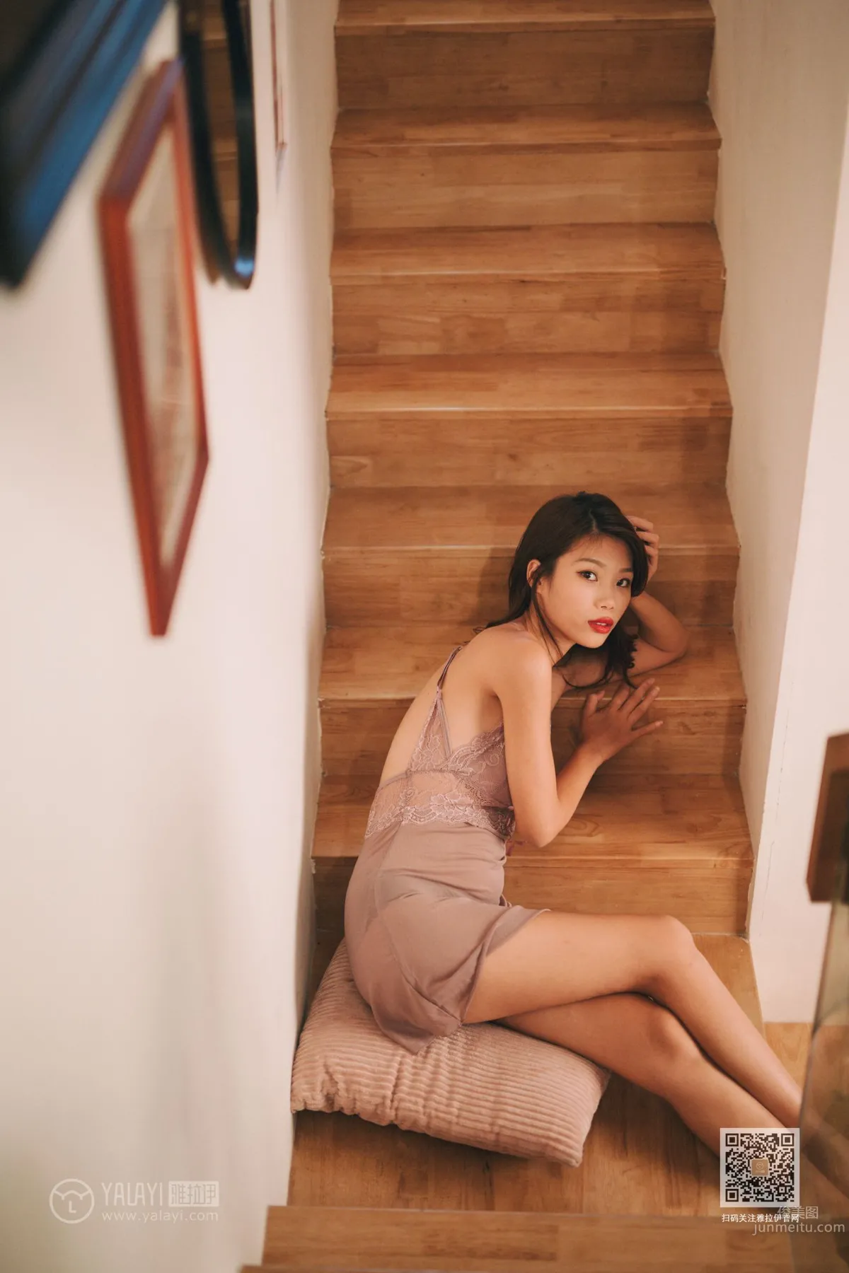 [YALAYI雅拉伊] 2019.01.03 Vol.509 樓梯間的偶遇 靜初 10