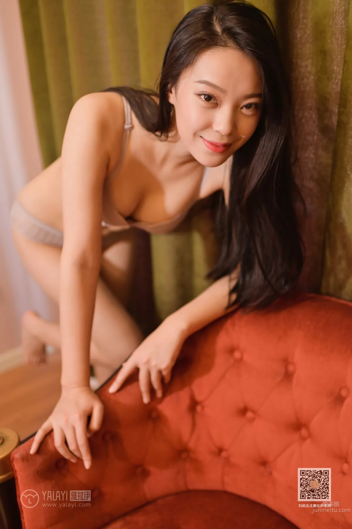 [YALAYI雅拉伊] 2019.12.27 Vol.503 薇服私訪 楚薇 34