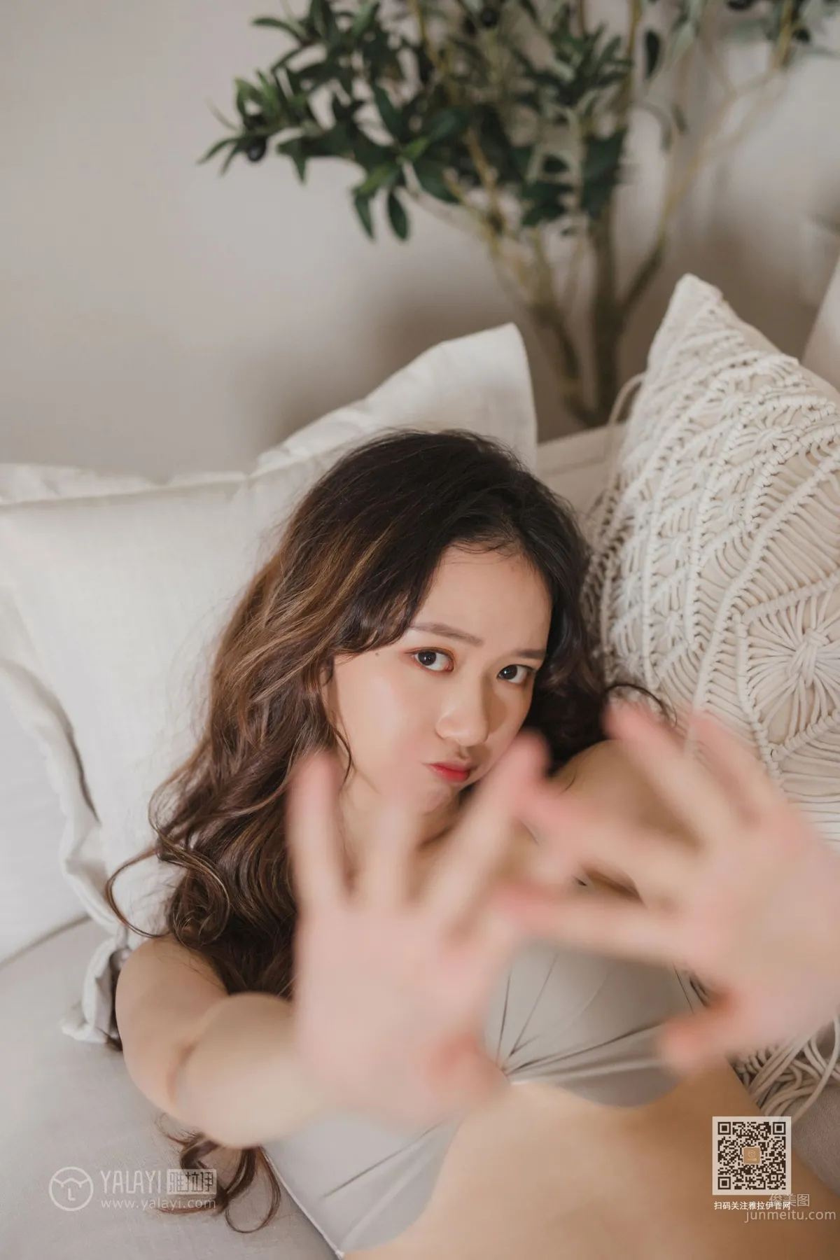 [YALAYI雅拉伊] 2019.12.20 No.496 想你的呵護 曉琳 32