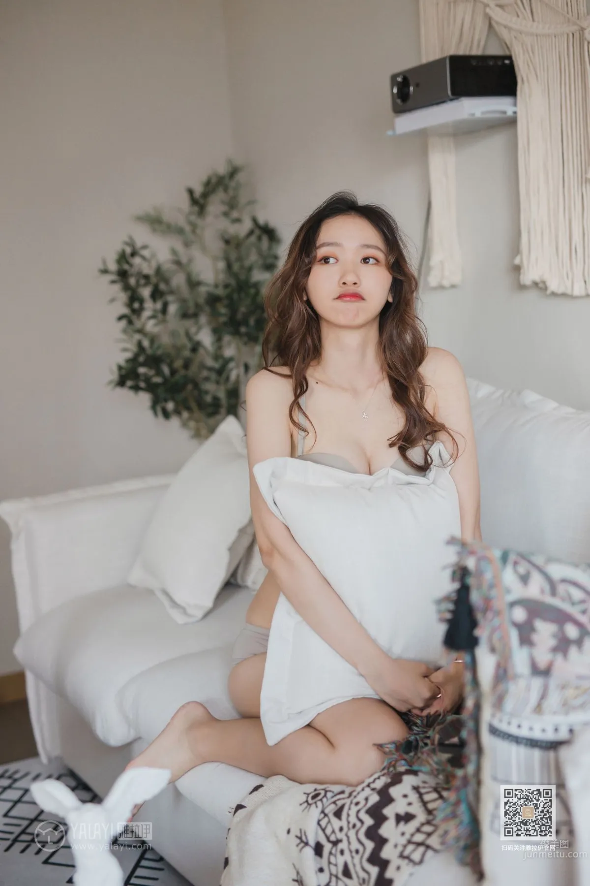 [YALAYI雅拉伊] 2019.12.20 No.496 想你的呵護 曉琳 21