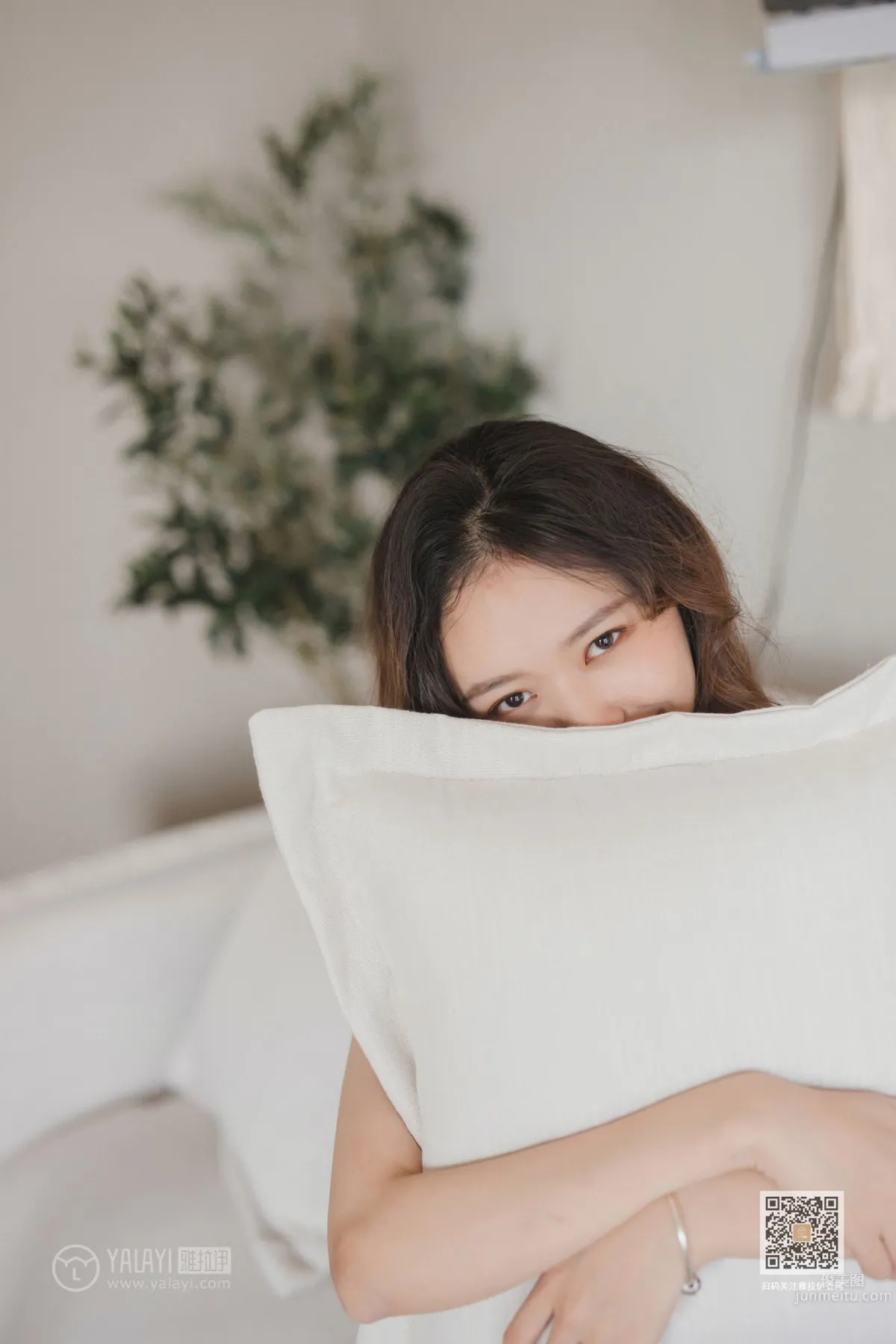 [YALAYI雅拉伊] 2019.12.20 No.496 想你的呵護 曉琳 22