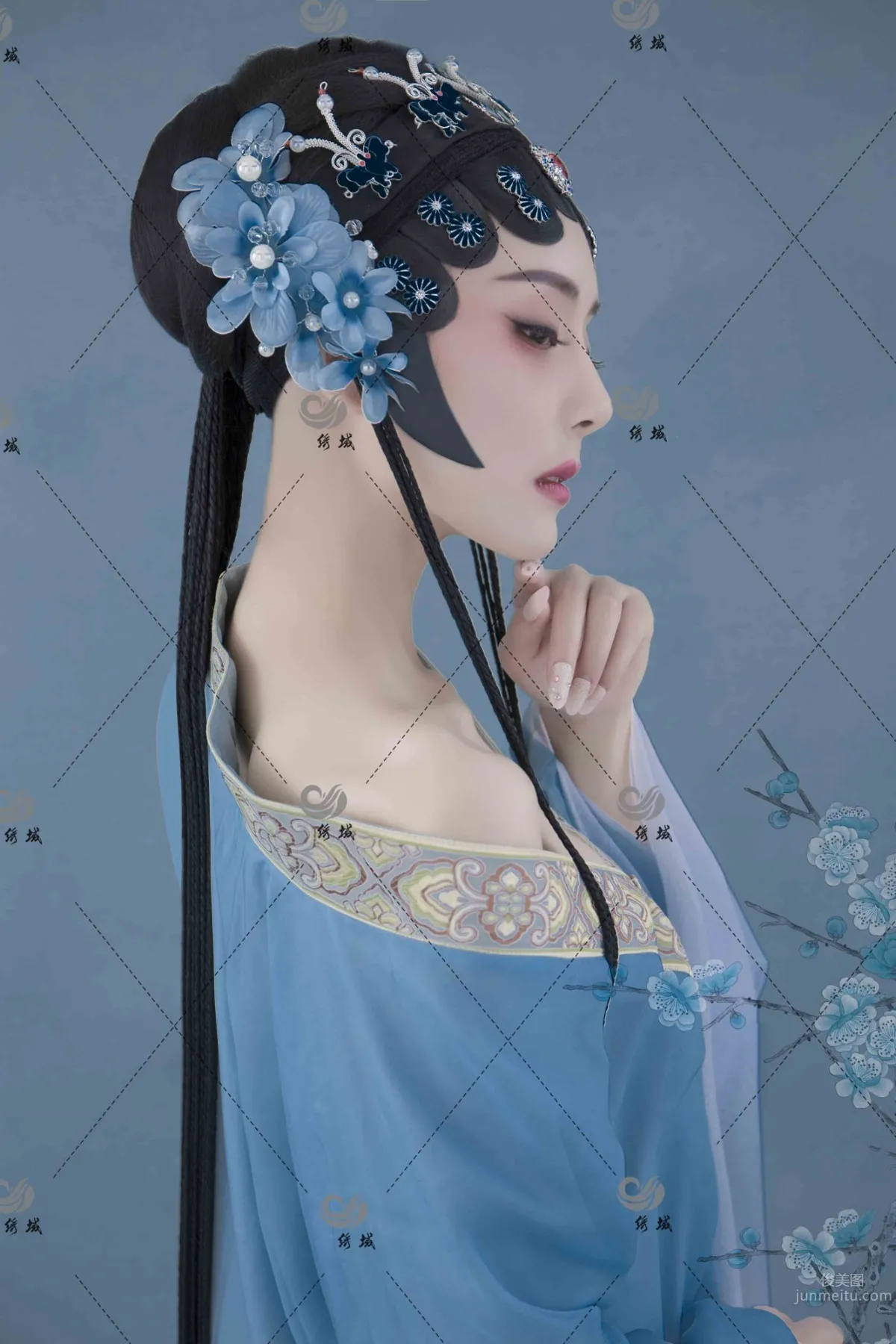 [TouTiao頭條女神] 2019-12-09 白蛇傳 莫曉希 8