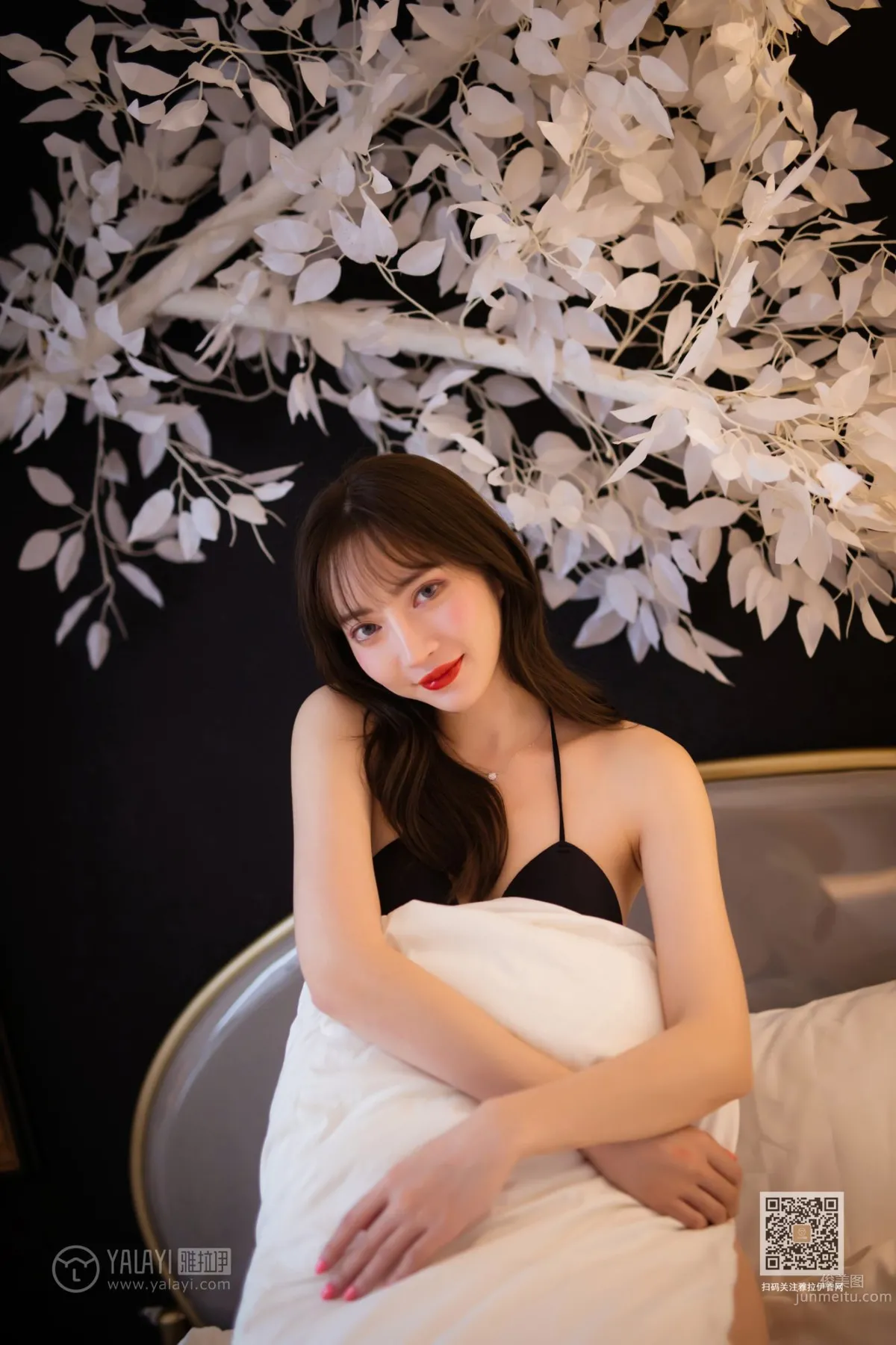 [YALAYI雅拉伊] 2019.11.16 Vol.462 瀕臨底線 白雪 39