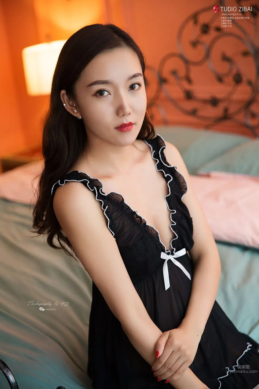 [TouTiao頭條女神] 2019-12-12 曆久彌香 艾靜香 2